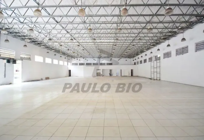 Galpão comercial para alugar no Bairro Pedreira em Mongaguá - SP.