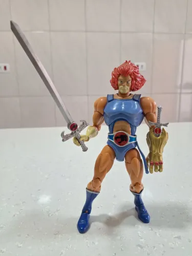 Lion-O, o líder dos ThunderCats Bandai.