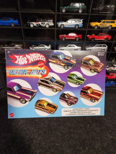 *Raro* Hot wheels Ultra Hots pack 8 *Leia o anúncio*