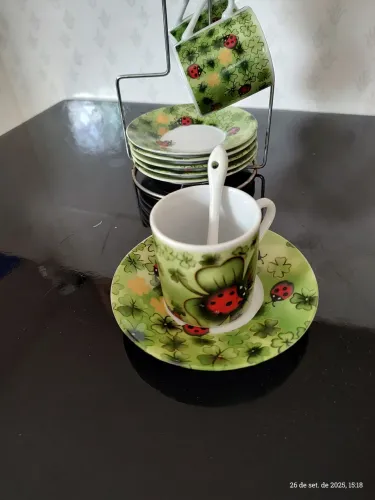 Jogo de xícara de café