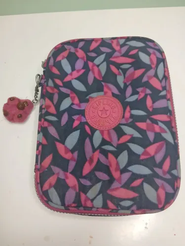 Estojo Kipling 100 pens Estampado