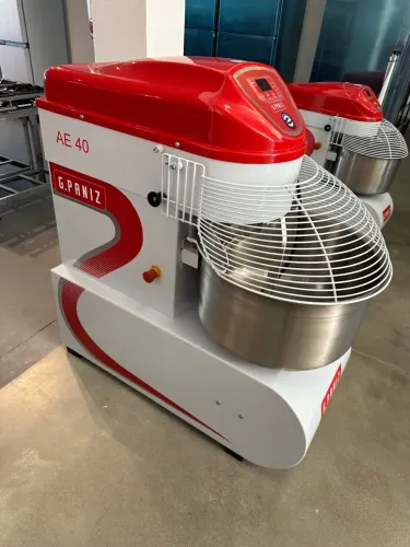 Amassadeira industrial duas velocidades 380V trifásico G.Paniz AE 40