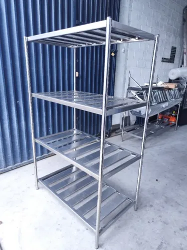Estante em Aço Inox 1,80m x 0,50m, 4 Prateleiras, Estrutura G 1mm para Câmaras Frias
