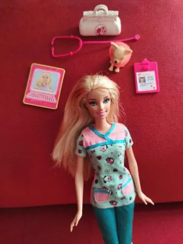 Barbie Veterinária Original