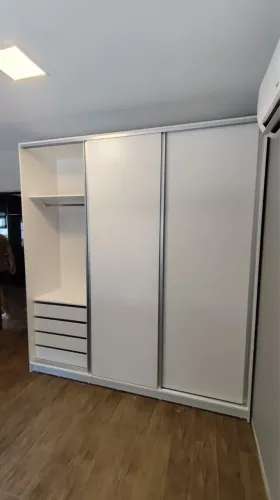Roupeiro em 100%MDF entrega antes do Natal , poucas vagas aproveite 