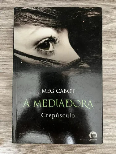 Livro A mediadora Crepúsculo