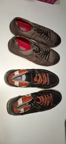 02 sapatenis Ferracini original tamanho 42