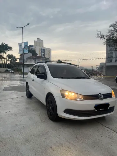 Volkswagen Gol Geração VI City 1.0 8V MI Total Flex 2P 2013