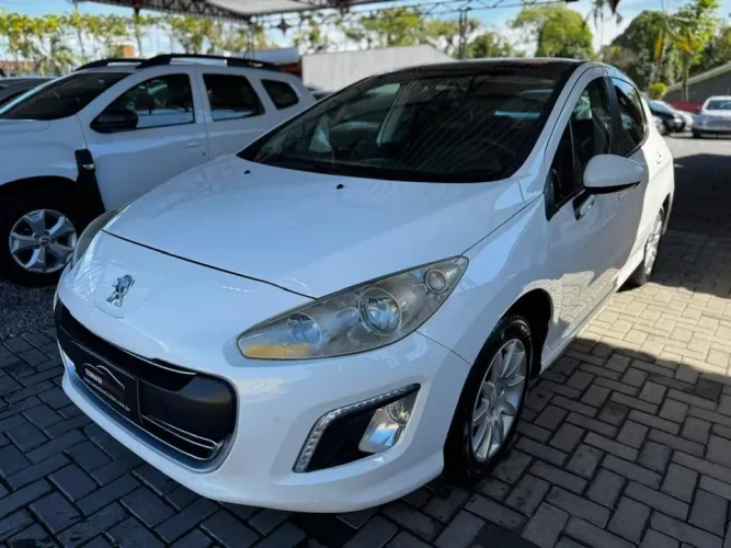 Peugeot 308 Active 1.6 Flex 16V 5P Mec. 2014