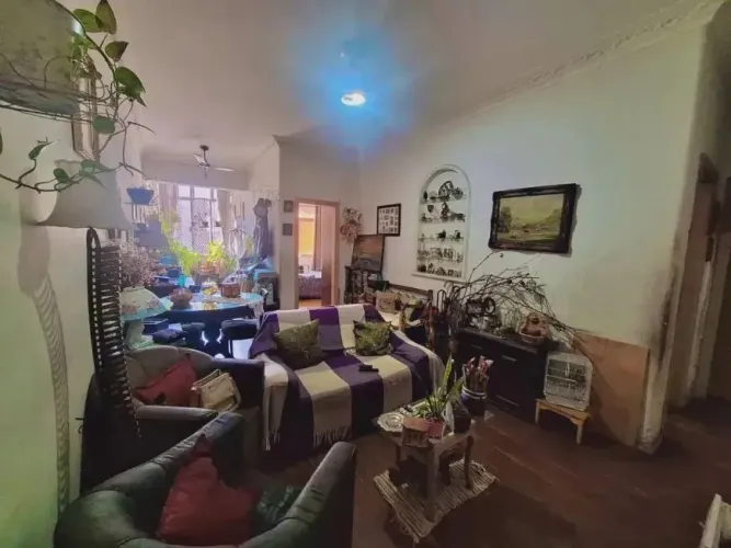 2 Dormitórios (0 Suítes) 0 Vagas 2 Banheiros 87 M² (área últil)