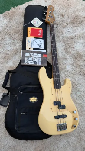 Fender Precision Bass Special California Series 1998 USA - VWT