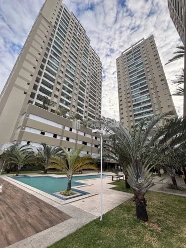 Cond. Praça da Luz. Apto. c/ 55,95m², andar alto, 02 qtos (01 ste), com excelente ventilaç