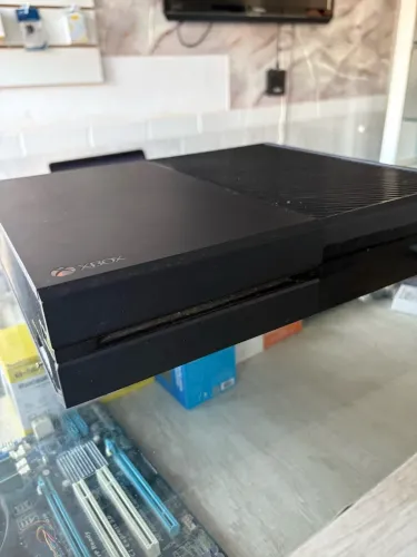 Xbox one acompanha 1 controle - parcelo no cartão