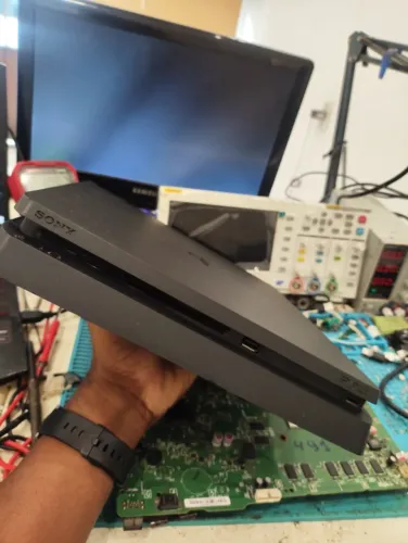Especialista em Reparo de PlayStation | PS3 PS4 PS5 Conserto Profissional