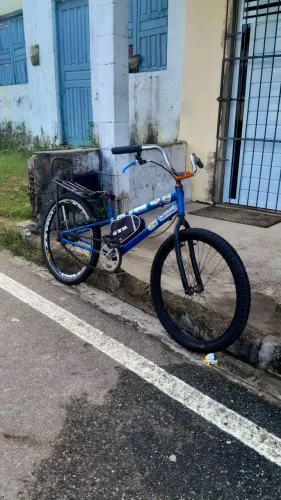 Vendo bicicleta montadinha 
