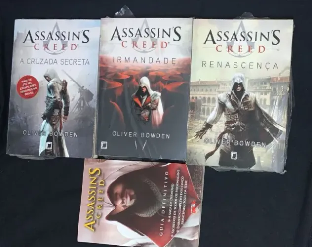ASSASSINS CREED - LIVROS OLIVER BOWDEN