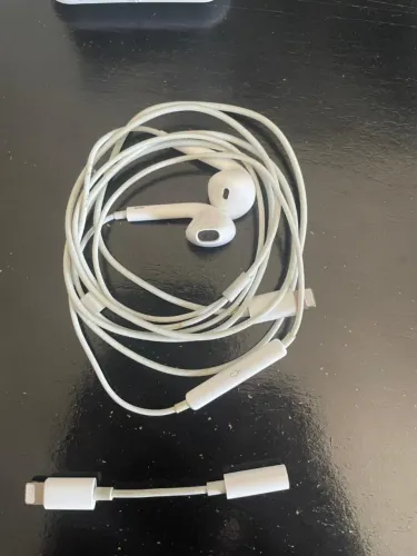 Fone de Ouvido + Adaptador Lightning - P2 - Apple - Originais (Combo)