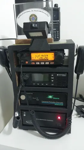 RADIO VHF DESAPEGO.