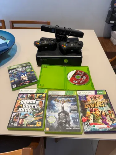 Xbox 360 2 controles mais 5 jogos originais 