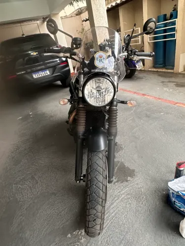 Scrambler 900cc 2022/23 único dono 23.000km
