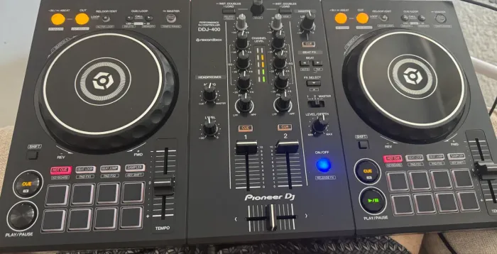 DDJ 400 Pionner