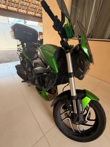 Dominar 400 com 3 baús incluso.