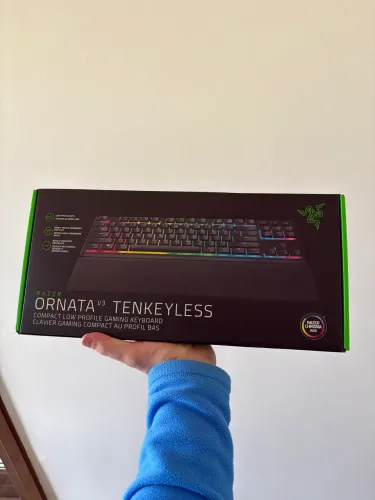 Teclado Razer ornota v3 tkl