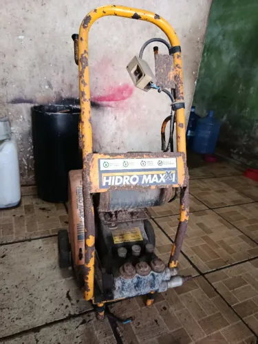 Vendo lavadora ZM profissional 