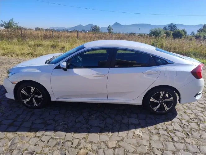 Honda Civic Sedan EX 2.0 Flex 16V Aut.4p 2017