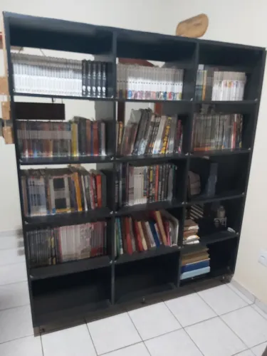 Estante de nichos grandes preta