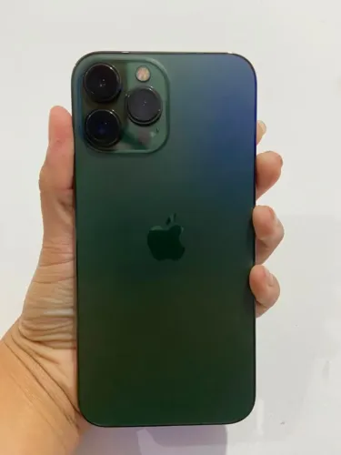 iPhone 13 Pro Max verde