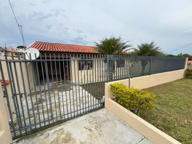 Casa para Locação no Centro de Araucária por R$ 2.500