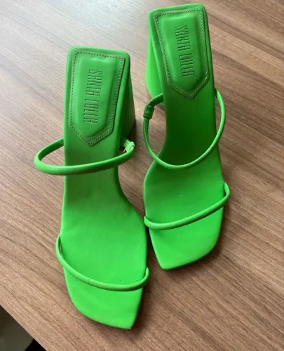 Sandália Santa Lolla 