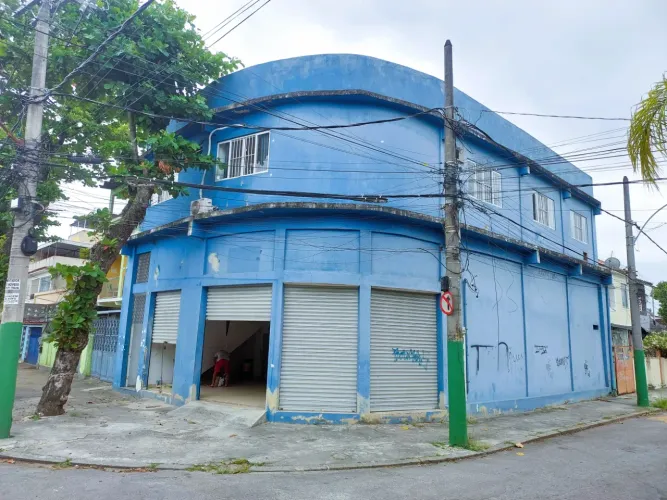 Loja a venda em Brás de Pina