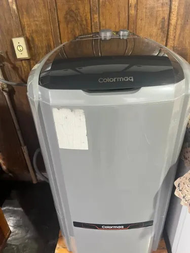 Vendo um tanquinho de roupa usado 