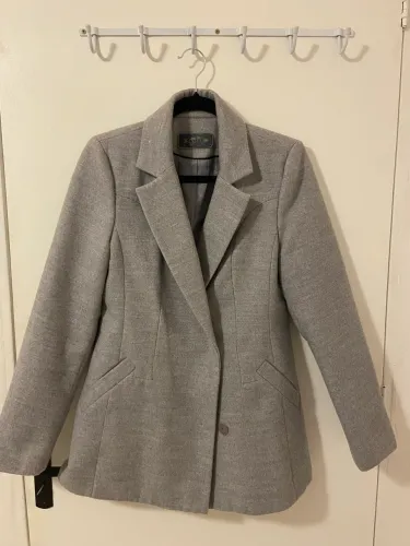 Blazer Cinza Acinturado Feminino | Elegante | Excelente Estado