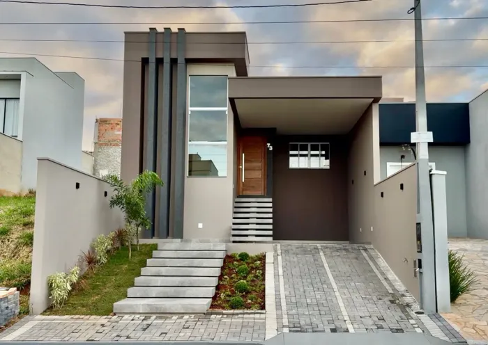 Vendo CASA LINDA no Condomínio Bela Vitá