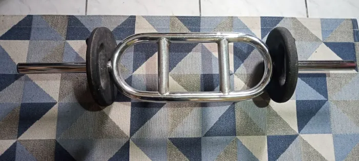 Barra de Musculação Maçica Cromada
