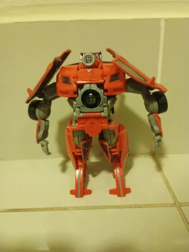 Boneco swindle deluxe transformers hasbro