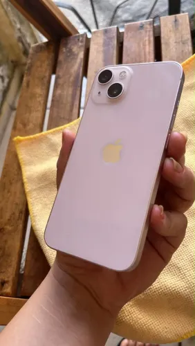 iPhone 13 128gb rose