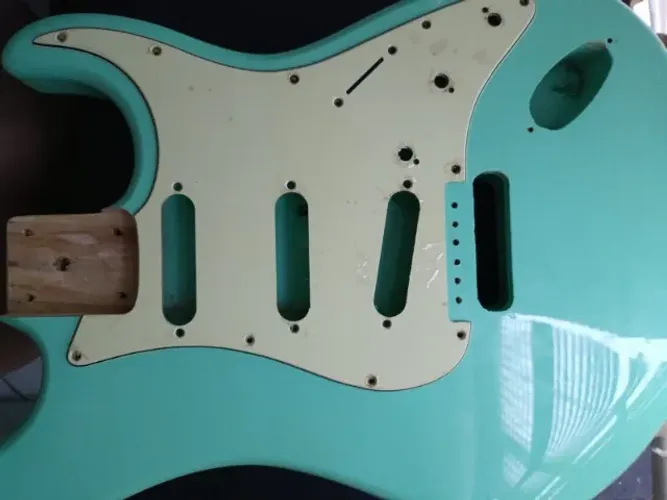 Corpo de Guitarra Stratocaster