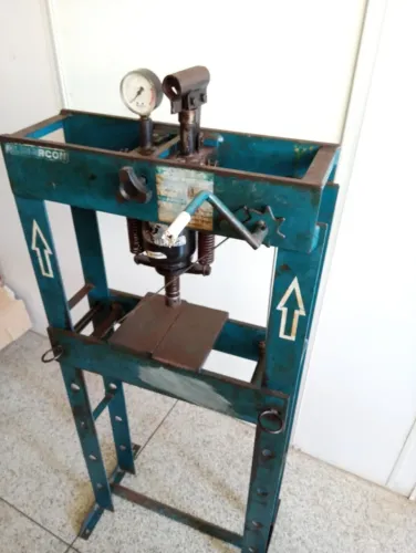 Vendo Prensa Hidráulica 15 Toneladas