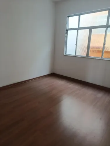 Sobrado para venda com 150 metros quadrados com 2 quartos em Brás de Pina - Rio de Janeiro