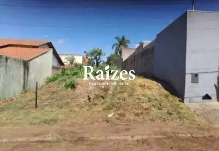 Terreno residencial à venda no Cidade Jardim em Uberlândia com 350 m²