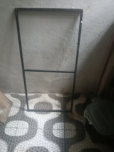 Vende-se moldura placa de loja 1.00 X 0.50 