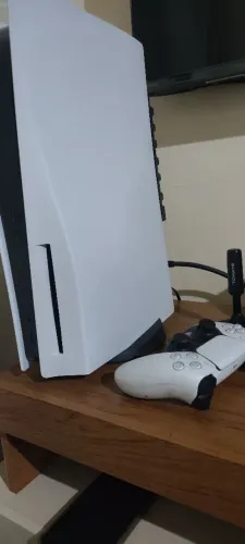 Vendo PS5 Mídia Física com a Caixa - Raridade