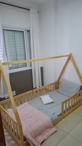 Cama montessori pinus