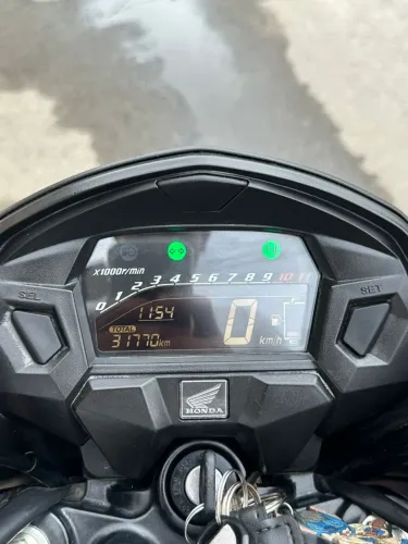 Veiculo unico dono !!!