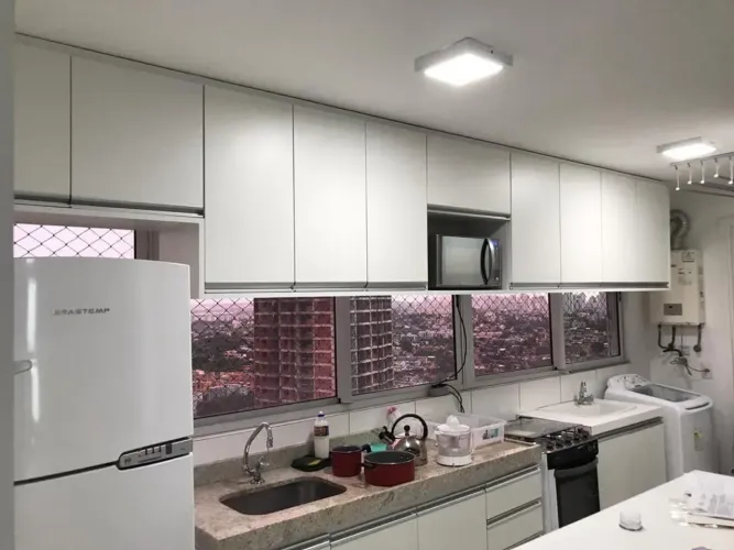 Excelente apartamento mobiliado com 3 quartos