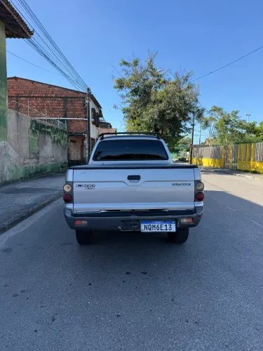 Mitsubishi L200 Outdoor HPE 2.5 4X4 CD T.dies. Mec. 2009